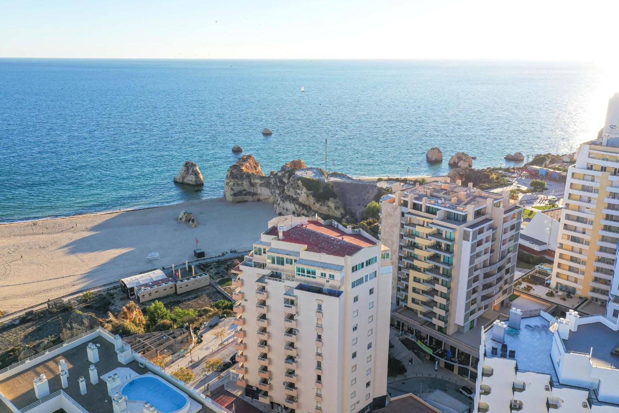 The Penthouse In Praia Da Rocha Portimão Exterior photo